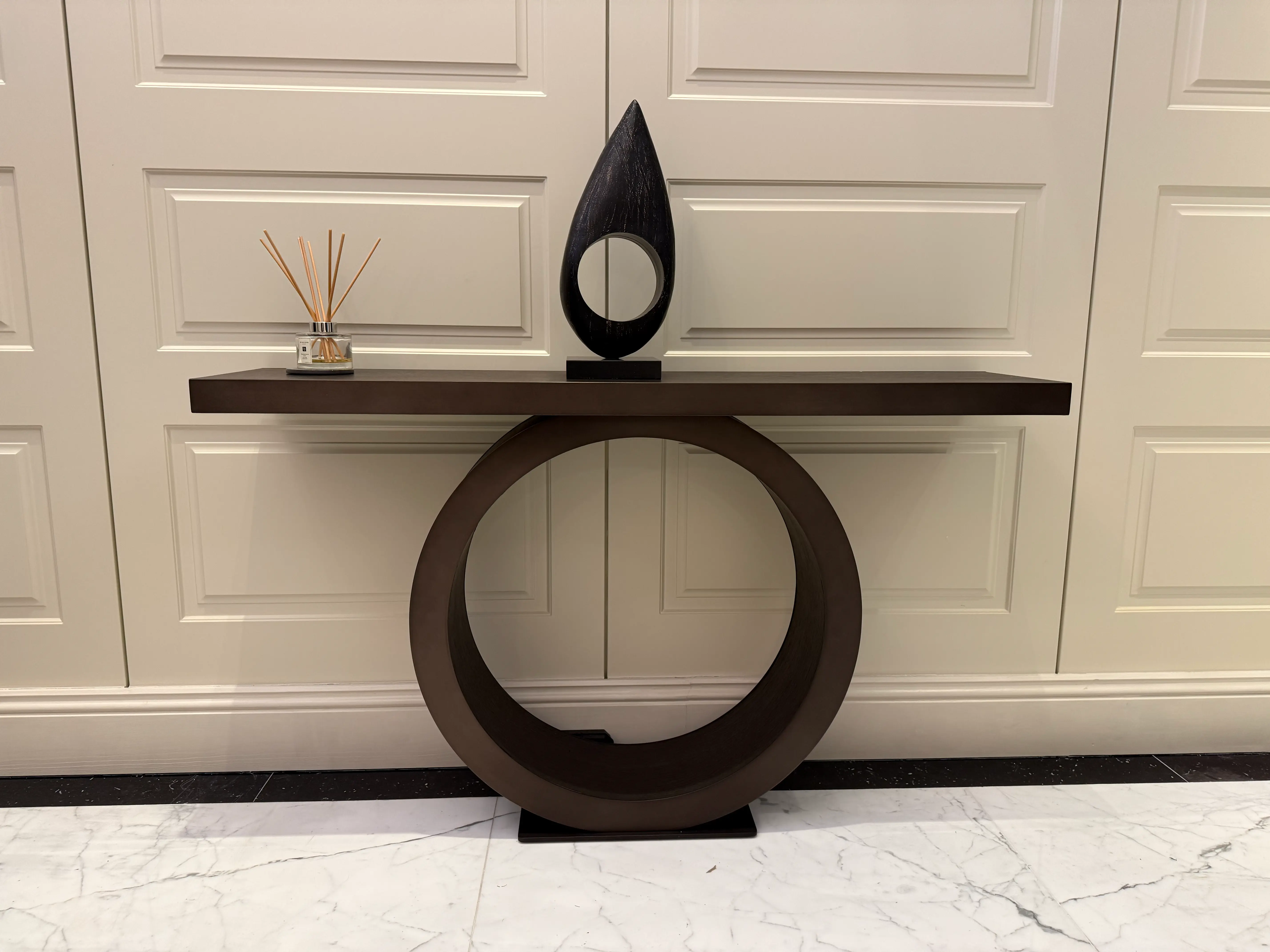 Marylebone Lobby detail image